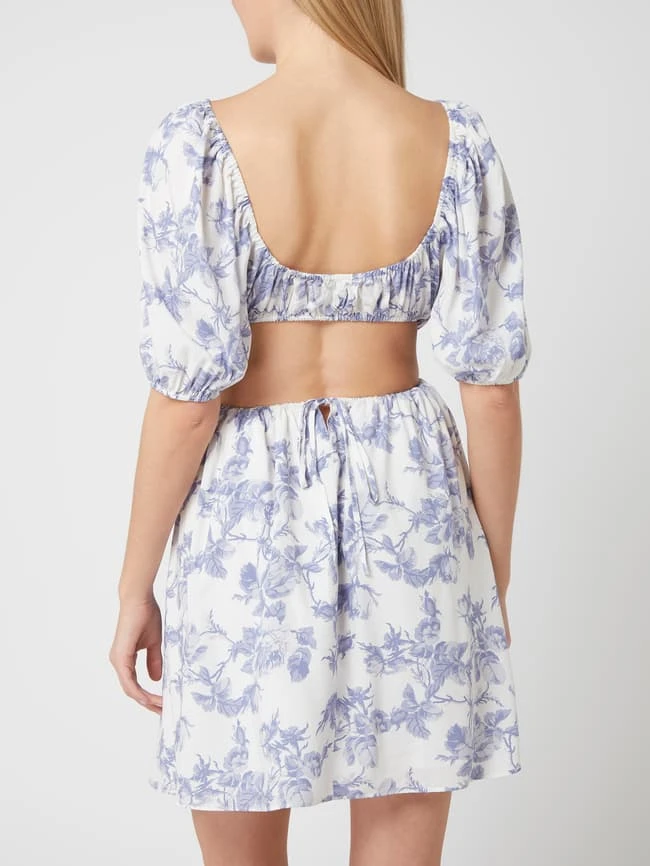 Bardot Minikleid Mit Cut Outs - Hellblau – Bild 5