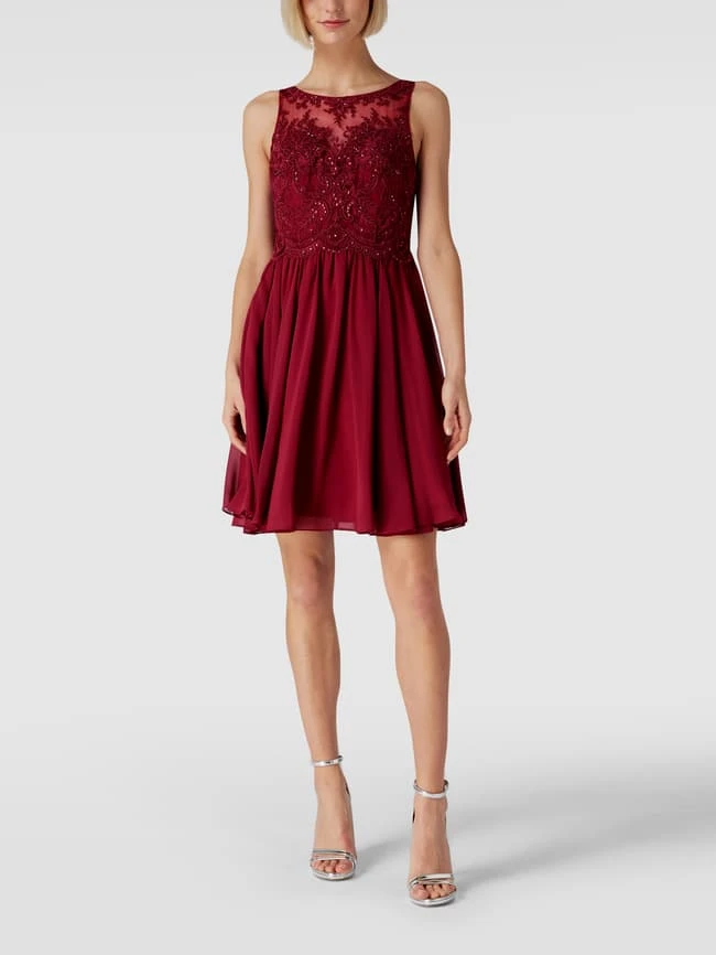 Laona Cocktailkleid Aus Tüll Mit Strasssteinen - Kirschrot