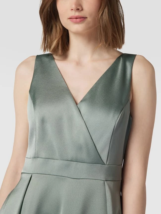 Paradi Abendkleid Mit V-Ausschnitt - Schilf – Bild 3