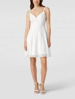 Laona Cocktailkleid In Minilänge Mit Floraler Stickerei - Offwhite