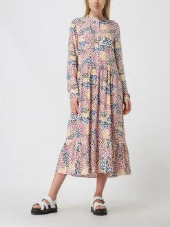 Montego Kleid Aus Viskose - Kitt